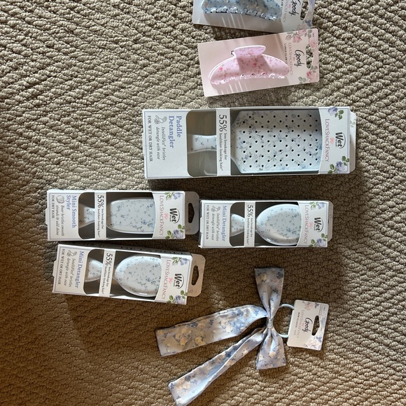 LoveShackFancy Accessories - Floral Hair Accessories Set-just the bow hair tie!!!